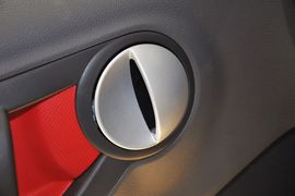 2012款江淮悦悦1.0L手动舒适型