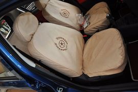 2012款江淮悦悦1.0L手动舒适型