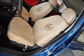 2012款江淮悦悦1.0L手动舒适型