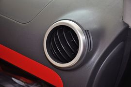 2012款江淮悦悦1.0L手动舒适型