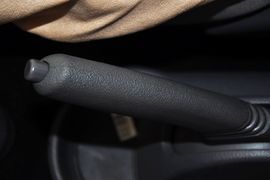 2012款江淮悦悦1.0L手动舒适型