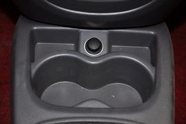 2012款江淮悦悦1.0L手动舒适型