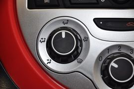 2012款江淮悦悦1.0L手动舒适型