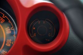 2012款江淮悦悦1.0L手动舒适型