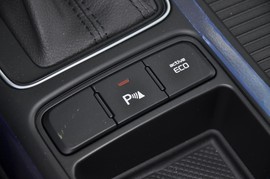 2013款起亚索兰托2.4L舒适版7座