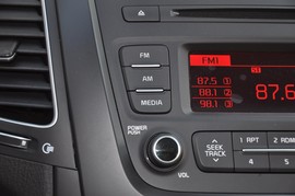 2013款起亚索兰托2.4L舒适版7座