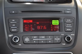 2013款起亚索兰托2.4L舒适版7座