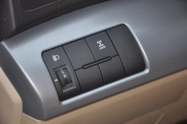 2013款起亚索兰托2.4L舒适版7座
