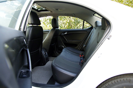 测试2012款江淮和悦1.5L手动尊逸运动型