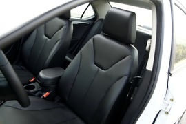 测试2012款江淮和悦1.5L手动尊逸运动型