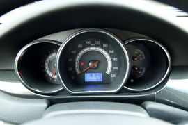 测试2012款江淮和悦1.5L手动尊逸运动型