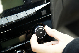 测试2012款江淮和悦1.5L手动尊逸运动型