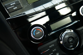 测试2012款江淮和悦1.5L手动尊逸运动型