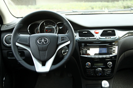 测试2012款江淮和悦1.5L手动尊逸运动型