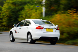 测试2012款江淮和悦1.5L手动尊逸运动型