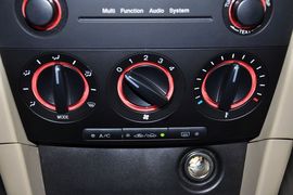 2012款马自达3经典1.6L手动特惠版