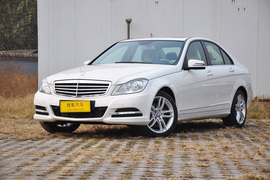 2013款奔驰C260优雅型到店实拍