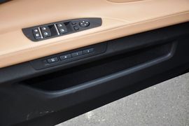 2013款宝马740Li豪华型