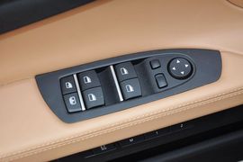 2013款宝马740Li豪华型