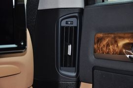2013款宝马740Li豪华型