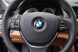 2013款宝马740Li豪华型