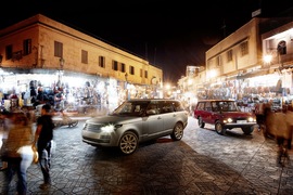 全新路虎揽胜海外试驾