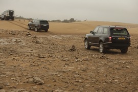 全新路虎揽胜海外试驾