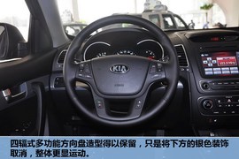 2013款起亚索兰托2.4L豪华版5座到店实拍
