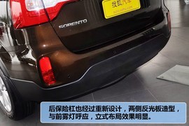 2013款起亚索兰托2.4L豪华版5座到店实拍