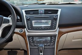 2013款长安睿骋1.8T自动型