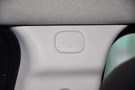 2013款Jeep指南者2.4L都市版