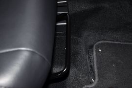 2013款Jeep指南者2.4L都市版