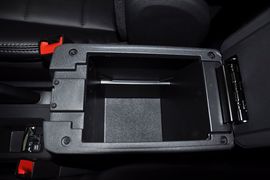 2013款Jeep指南者2.4L都市版