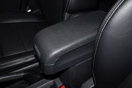 2013款Jeep指南者2.4L都市版