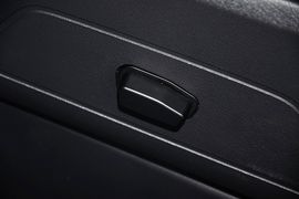 2013款Jeep指南者2.4L都市版