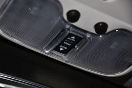 2013款Jeep指南者2.4L都市版
