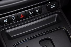 2013款Jeep指南者2.4L都市版