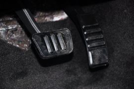2013款福特野马V6