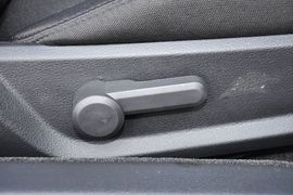 2013款福特野马V6