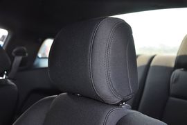2013款福特野马V6