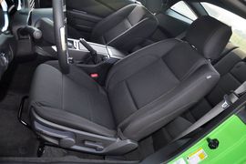 2013款福特野马V6