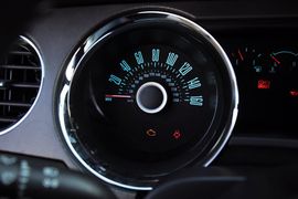 2013款福特野马V6