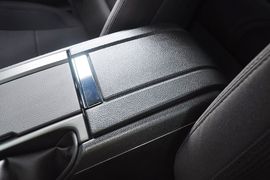 2013款福特野马V6