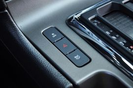 2013款福特野马V6