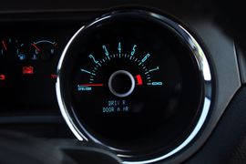 2013款福特野马V6
