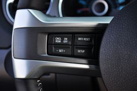 2013款福特野马V6