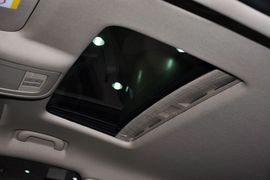 2012款荣威950
