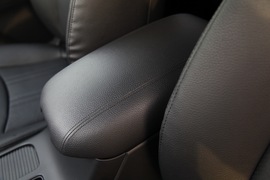 2013款起亚索兰托2.4L外出试驾实拍