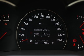 2013款起亚索兰托2.4L外出试驾实拍