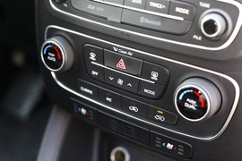 2013款起亚索兰托2.4L外出试驾实拍